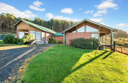 Apollo Bay House | Apollo Panorama Holiday House