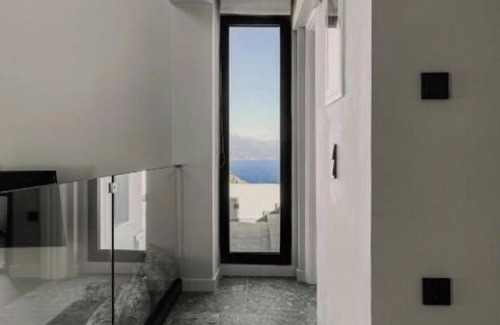 Aperio House | Aposperia Memorable Living
