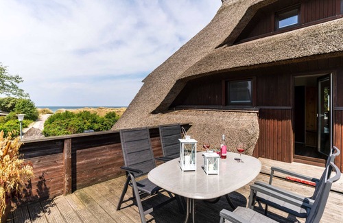 Dierhagen Ost Apartment | App. 1 Windhook Bridge - Hotel Haus Windhook (right on the Baltic Sea)