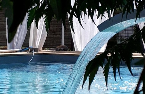 Saint-Saturnin-les-Avignon Apartment | Appartement Cosy Spa Provence Massages et Soins du Corps