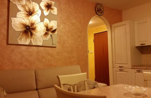 Cascina Elisa Apartment | apparatamento with garden and parking allow animals