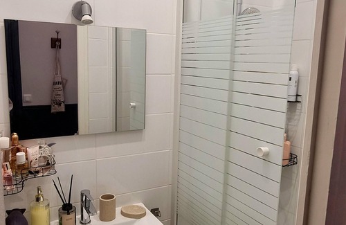 Clichy Apartment | Appart 2 Pièces Dans L'hyper Centre au Calme
