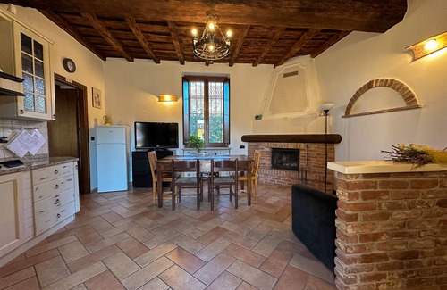 Cusago Apartment | Appartamento in storica Cascina Lombarda Cusago
