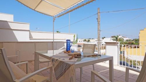 Torre San Giovanni Apartment | Appartamento del Mare 1 by Salento Affitti