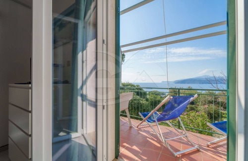 Morcone Apartment | APPARTAMENTI NEREIDI - BILOCALE NEREIDI