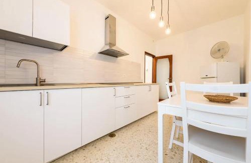 Rione Sanita Apartment | Appartamento 2BR per 5 con Patio Privato - Vicino Centro