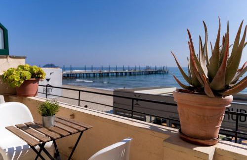 Alassio Apartment | appartamento fronte mare con terrazzo