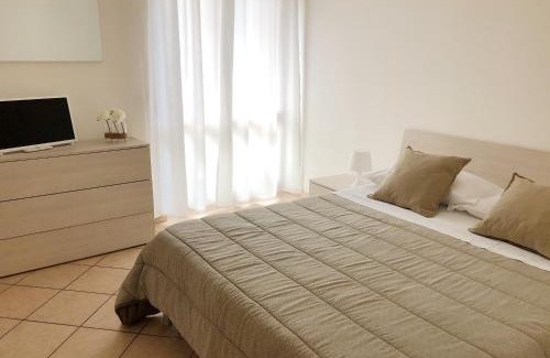 Negrar Apartment | APPARTAMENTO ROSE E TULIPANI 4