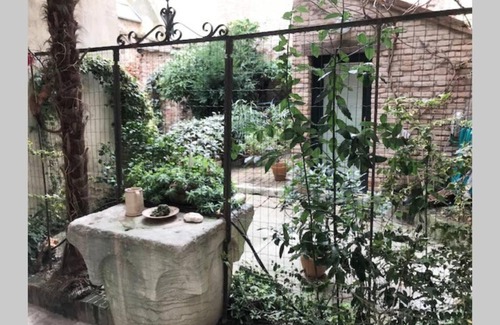 Santa Croce Apartment | Appartamento tipico con corte privata