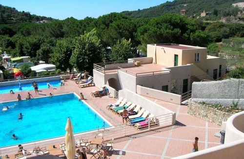 Finale Ligure Apartment | Appartement 3 étoiles - Piscine - ccb0dhb