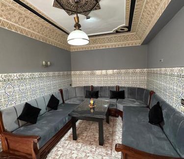 Al Hoceima Apartment | Appartement au cœur du centre d'Al Hoceïma situé au 4ème ETG