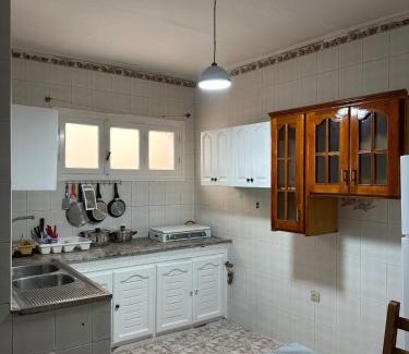 Al Hoceima Apartment | Appartement au cœur du centre d'Al Hoceïma situé au 4ème ETG