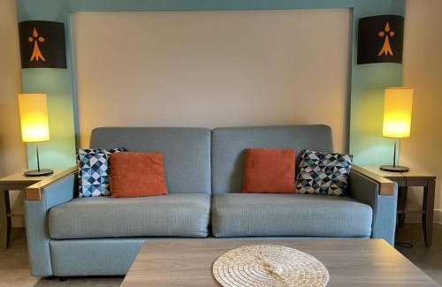 Perros-Guirec Apartment | Appartement avec Piscine, WIFI, à 50m de la Plage de Trestraou - Perros-Guirec - FR-1-368-403