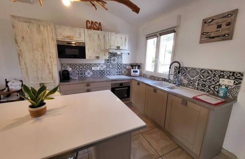Sollies Pont Apartment | Appartement Coquet Avec Piscine ET Terrasse Privees