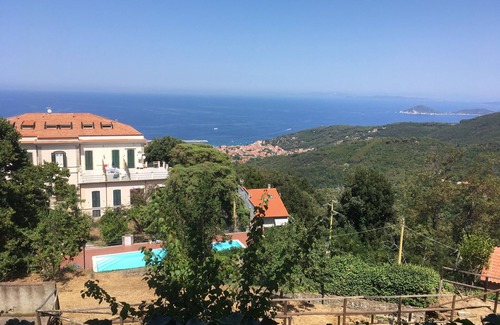 Marciana Apartment | Appartement Dans Propriété Historique, Avec un Parc Avec Piscine