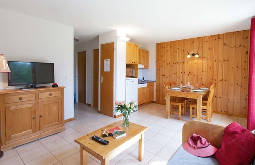 Saint-Etienne-en-Devoluy Condo | Appartement Duplex de Montagne | Accès Piscine