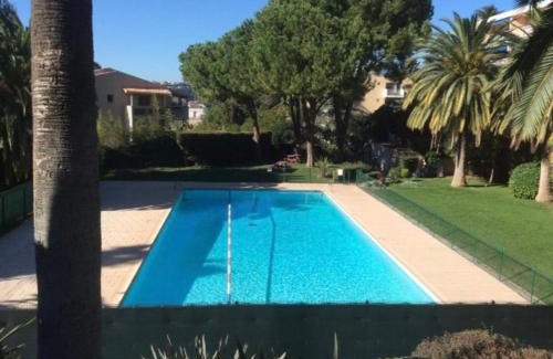 Caucade Apartment | Appartement en résidence avec piscine