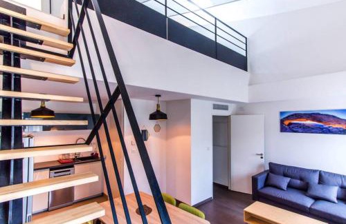Les Grands Carmes Apartment | APPARTEMENT HAUSSMANNIEN TYPE LOFT, CLIMATISE - VIEUX-PORT-LE PANIER,