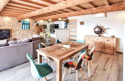 Pont-Saint-Esprit Apartment | Appartement Independant Dans mas