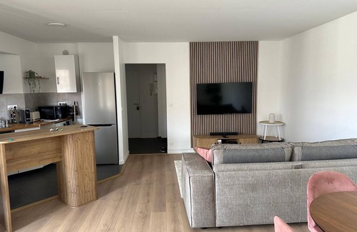 Villiers-le-Bel Apartment | Appartement Jo 2024 Paris -roissy Cdg-disney