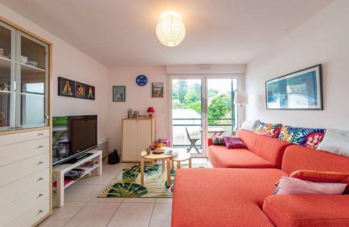 Perros-Guirec Apartment | Appartement Perros Guirec au Pied Plage de Trestraou