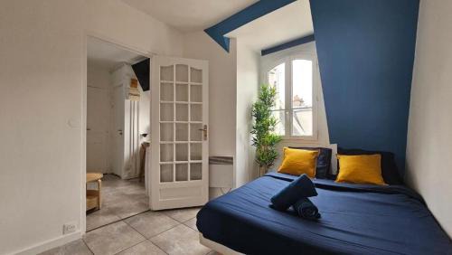 Les Iles Apartment | Appartement RENOVE EN PLEIN COEUR DE PARIS SUR L'ILE SAINT LOUIS !