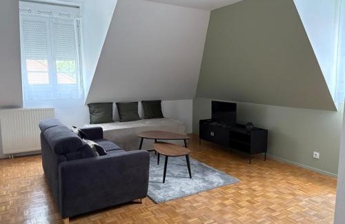 Bussy-Saint-Georges Apartment | Appartement spacieux de 34 mètres carrés à 10 min de Disney