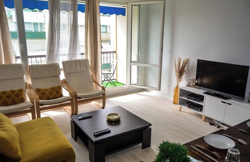 Sevran Apartment | Appartement spacieux proche de Paris et l'aéroport Charles De Gaulle