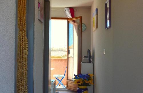 Leucate Apartment | Appartement Studio cabine 2 couchages PORT LEUCATE NATURISME PL010-1407