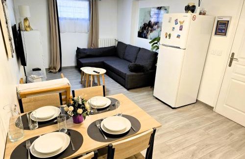 Pierrelaye House | Appartement T2 confortable - Piscine et Jacuzzi