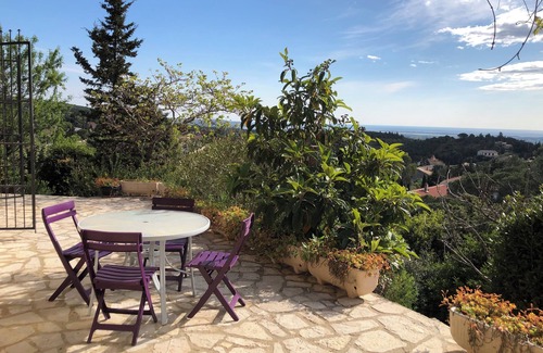 Treilles Apartment | Appartement vue sur mer Avec Jacuzzi