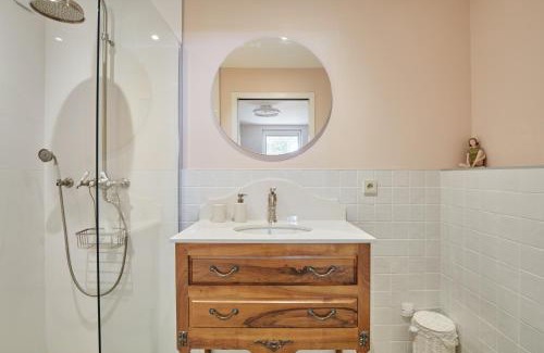 Couronne Urbaine Apartment | Appartment 5 min walking from city center