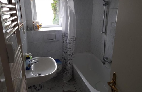 Krakvitz Apartment | Appartment mit Küche und Bad