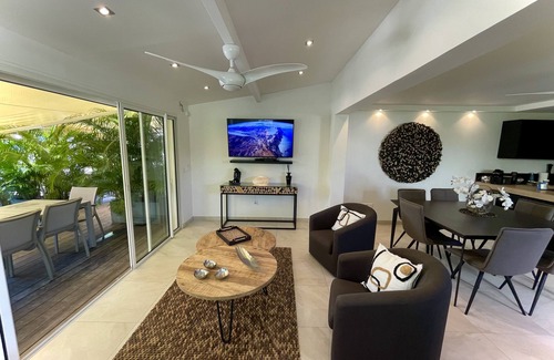 Nettle Bay Condo | Appartment on the beach, exceptional sea view, condo BORA BORA