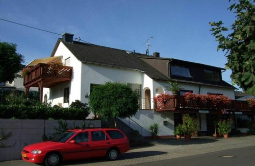 Losnich House | Appealing apartment in Lösnich