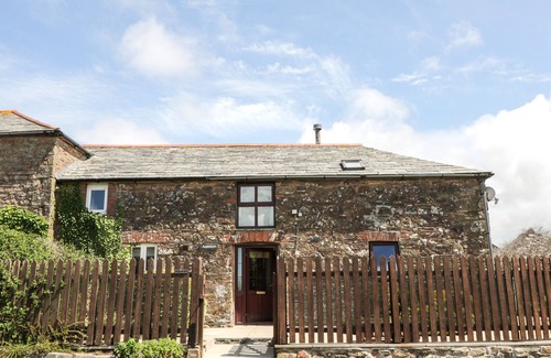 Wadebridge Cottage | APPLESTORE, family friendly, with open fire in Padstow