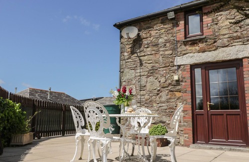 Wadebridge Cottage | APPLESTORE, family friendly, with open fire in Padstow