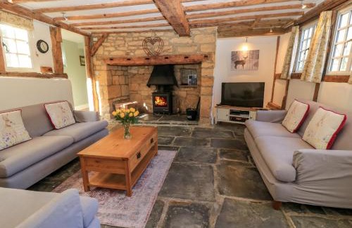Chipping Campden House | April Cottage