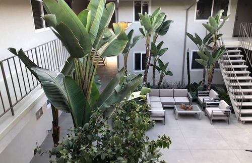 Carpinteria Apartment | Apt 12: Stunning 2-bed 2-bath Apt Steps to Beach