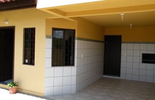 Canto Grande House | Apt 150 meters from Mariscal Beach