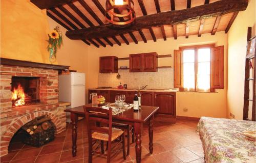 Montaione Apartment | Apt 16B