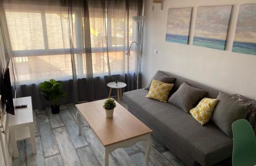 Playas del Palo Apartment | APT 5 - Apartamento en la playa de El Palo