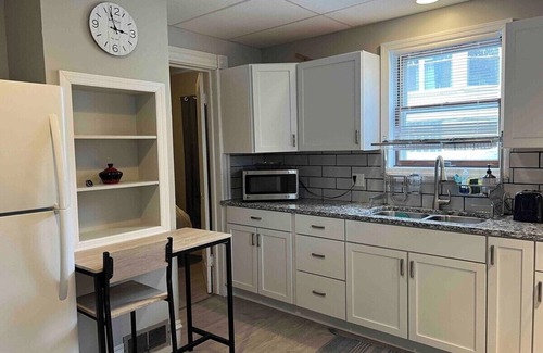 Sharon Apartment | Apt A The Yellow Shuttered House