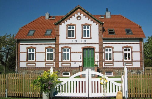 Insel Poel Apartment | Apt. GUTE STUBE - Farmhouse from 1900 with great sea views.