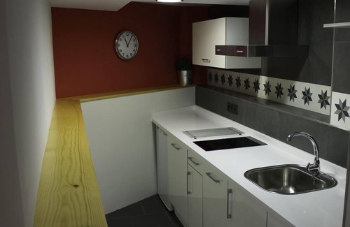 Santa Catalina Apartment | APT. IN SEVILLA CENTER. NEW, ORIGINAL LOFT. CHARMING. WIFI. 2 BEDROOMS