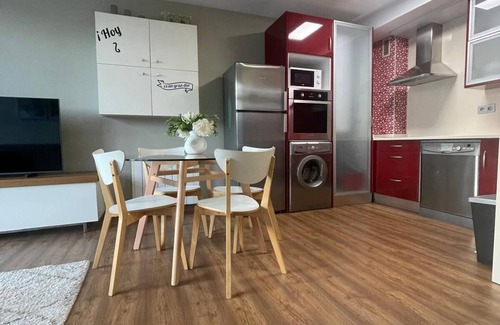 Santiago de Compostela City Centre Apartment | Apt in the CENTER at 600 m. of the Cathedral with free garage and wifi