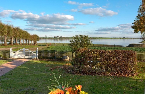 Insel Poel Apartment | Apt. Kornkammer - Farmhouse from 1900 with great sea views.