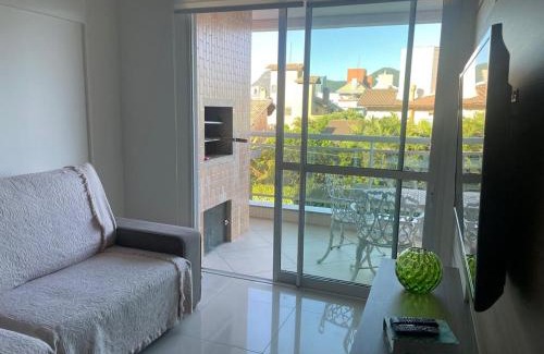 Acores Apartment | Apt Pé na Areia Floripa - Praia dos Açores - Churrasqueira na Varanda e Piscina