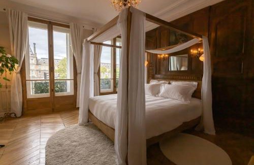 Saint-Thomas-d'Aquin Apartment | Apt vue Louvre et Seine