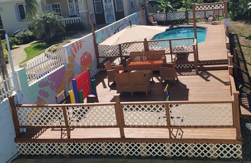 Coto Apartment | Apt w/Pool deck & Games, 5 mins from the Beach OU